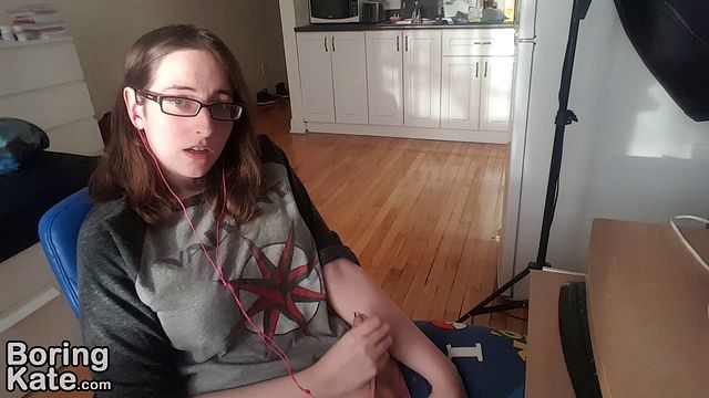 At My Desk: Classic Nerdy Tgirl Gooner Masturbates in Intense Solo Session