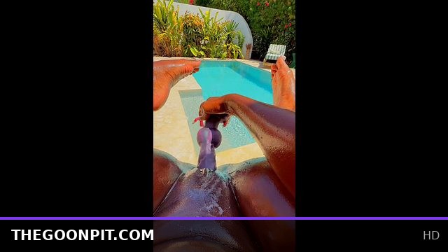 Sprinkled a Little Squirt into the Pool for an Intense Gooning Session